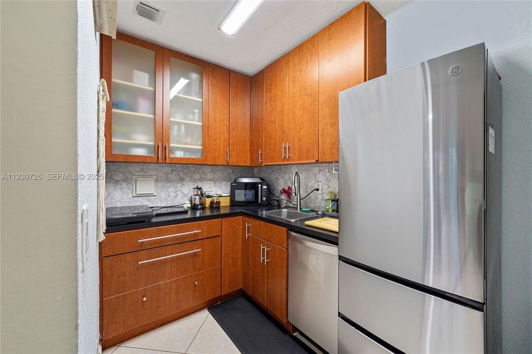 For Sale: $815,000 (4 beds, 3 baths, 2965 Square Feet)