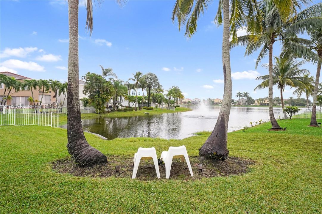 For Sale: $815,000 (4 beds, 3 baths, 2965 Square Feet)