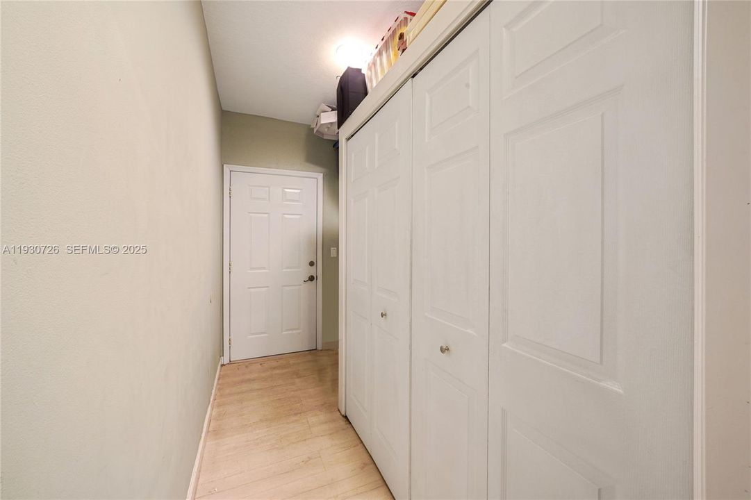 For Sale: $815,000 (4 beds, 3 baths, 2965 Square Feet)