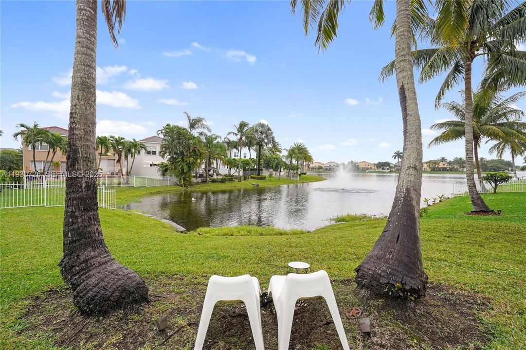 For Sale: $815,000 (4 beds, 3 baths, 2965 Square Feet)