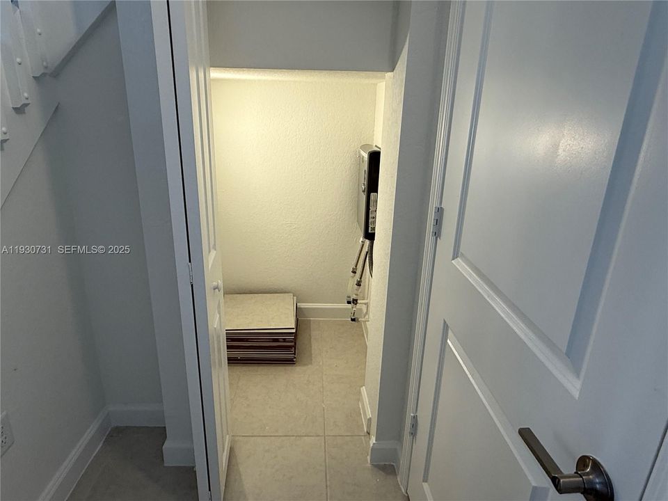 待售: $457,500 (3 贝兹, 2 浴室, 1612 平方英尺)