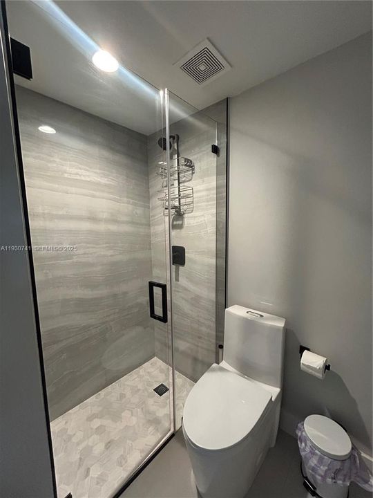 For Rent: $3,800 (3 beds, 2 baths, 1532 Square Feet)