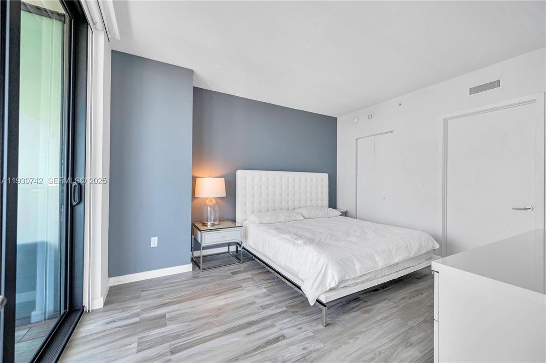 For Rent: $8,000 (3 beds, 2 baths, 1505 Square Feet)