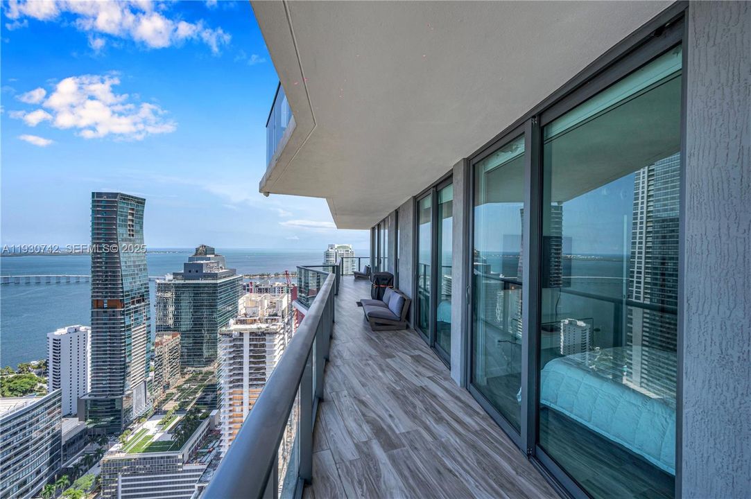 For Rent: $8,000 (3 beds, 2 baths, 1505 Square Feet)