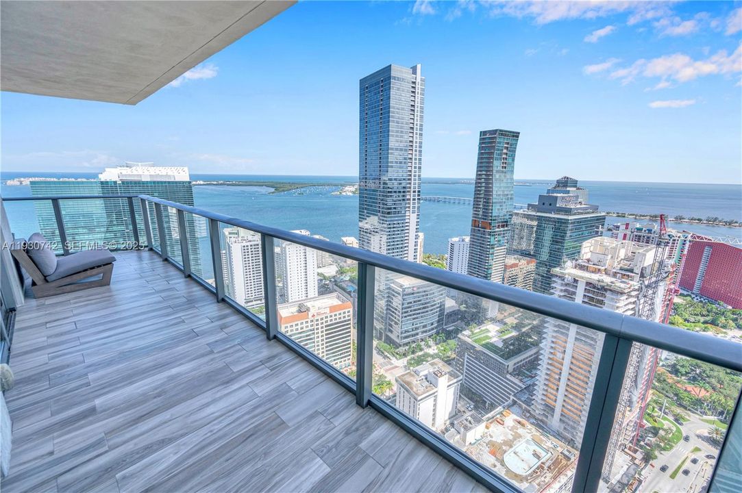 For Rent: $8,000 (3 beds, 2 baths, 1505 Square Feet)