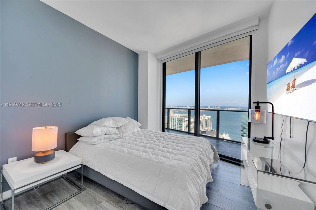 For Rent: $8,000 (3 beds, 2 baths, 1505 Square Feet)