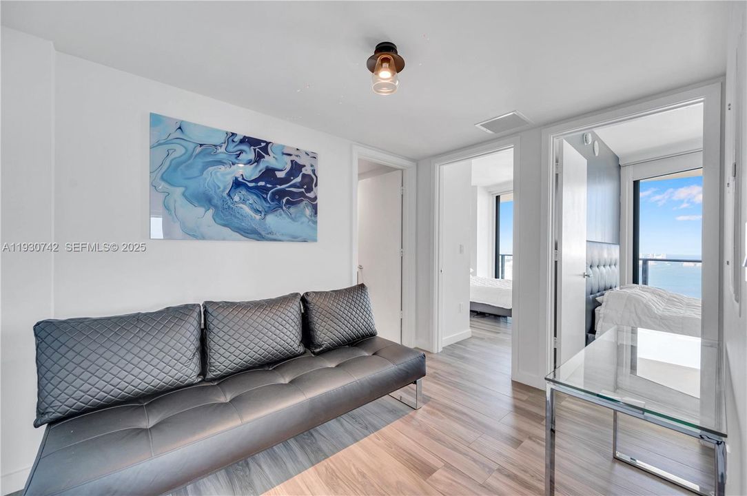 For Rent: $8,000 (3 beds, 2 baths, 1505 Square Feet)