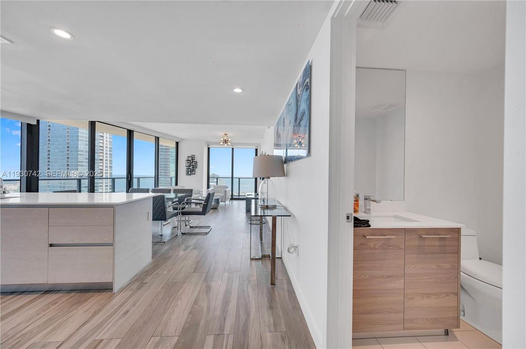 For Rent: $8,000 (3 beds, 2 baths, 1505 Square Feet)