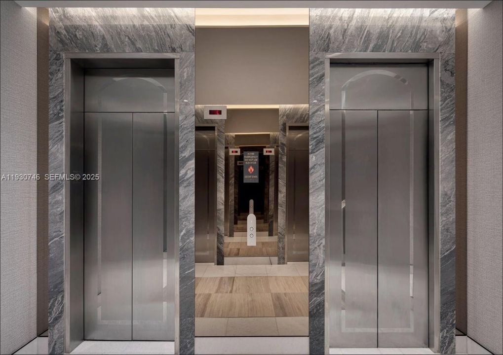 出租: $3,100 (1 贝兹, 1 浴室, 780 平方英尺)