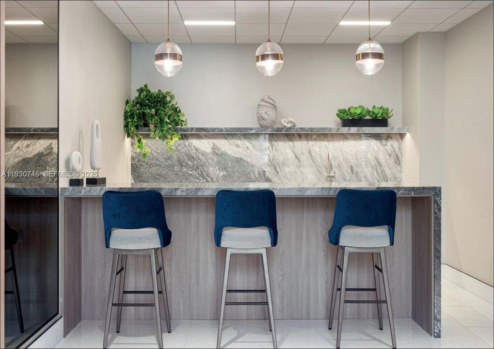 出租: $3,100 (1 贝兹, 1 浴室, 780 平方英尺)