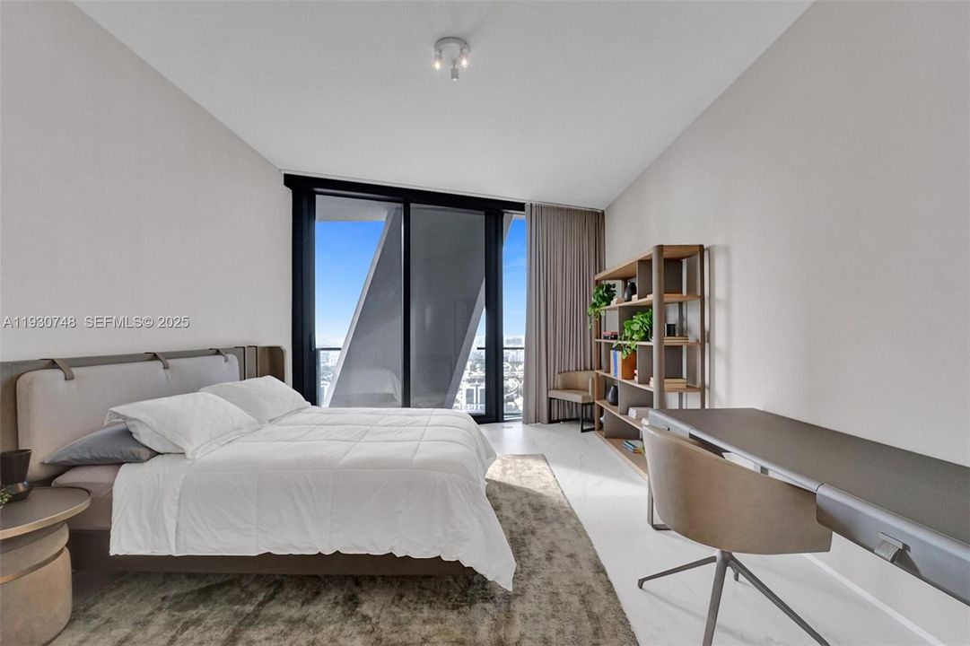 На продажу: $7,495,000 (4 спален, 5 ванн, 4600 Квадратных фут)