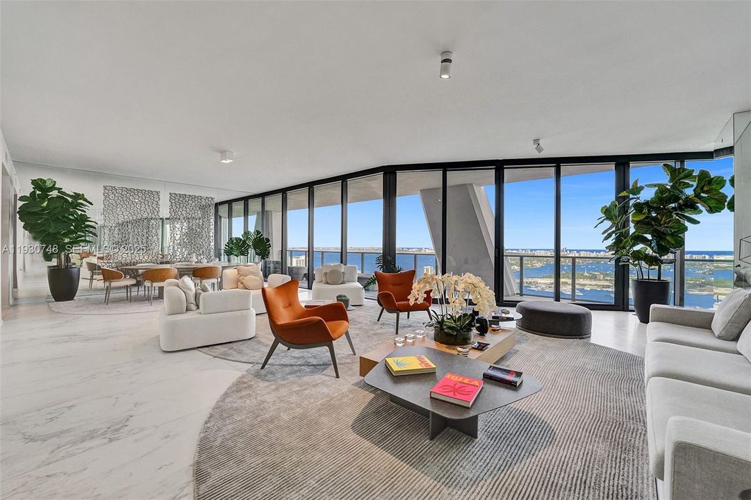 На продажу: $7,495,000 (4 спален, 5 ванн, 4600 Квадратных фут)