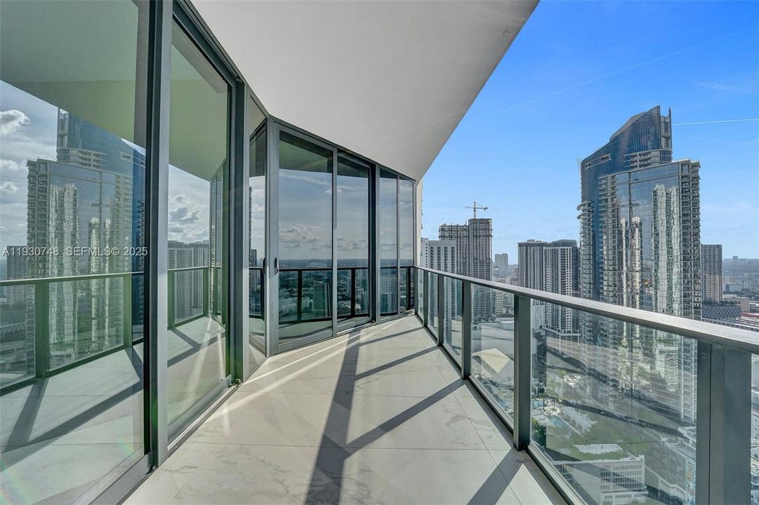 На продажу: $7,495,000 (4 спален, 5 ванн, 4600 Квадратных фут)