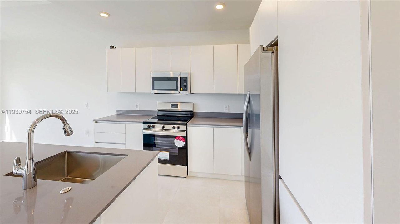 For Sale: $389,000 (3 beds, 2 baths, 0 Square Feet)