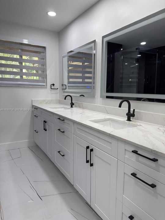 В аренду: $4,350 (3 спален, 2 ванн, 2048 Квадратных фут)