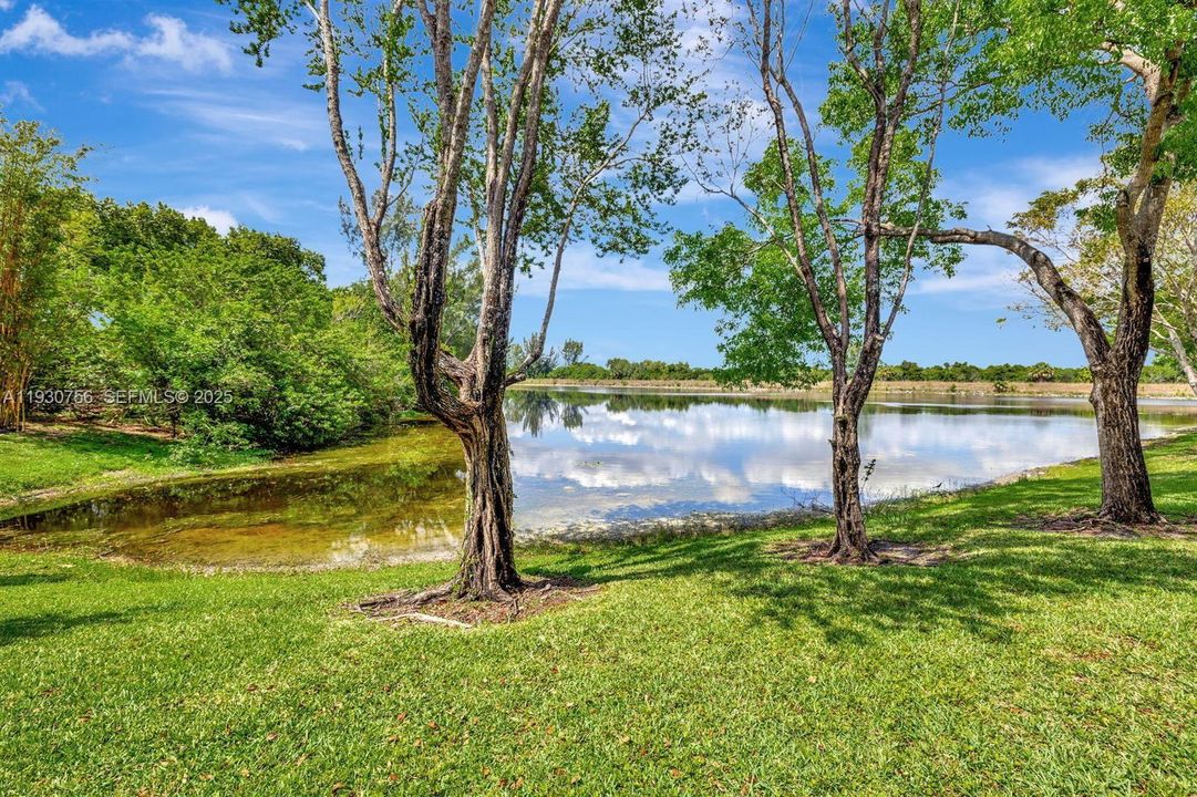 En Renta: $4,350 (3 camas, 2 baños, 2048 Pies cuadrados)