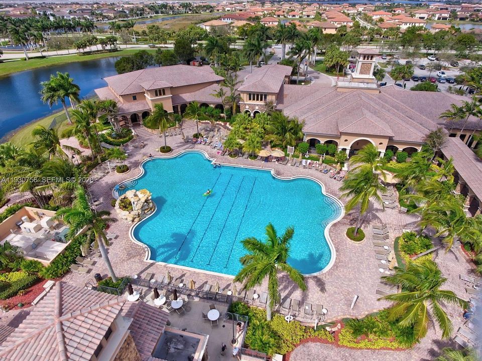 В аренду: $4,350 (3 спален, 2 ванн, 2048 Квадратных фут)