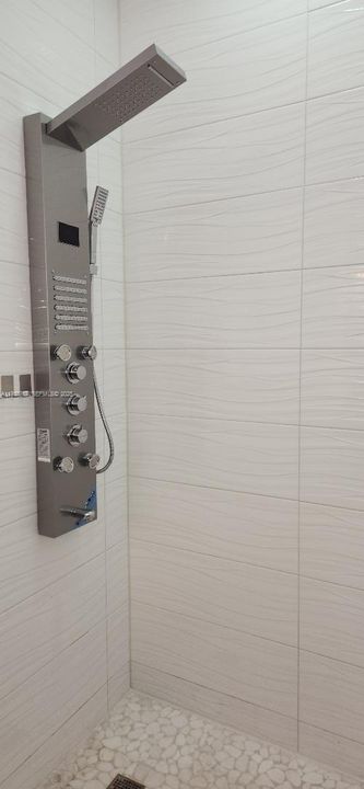 В аренду: $2,800 (3 спален, 2 ванн, 0 Квадратных фут)