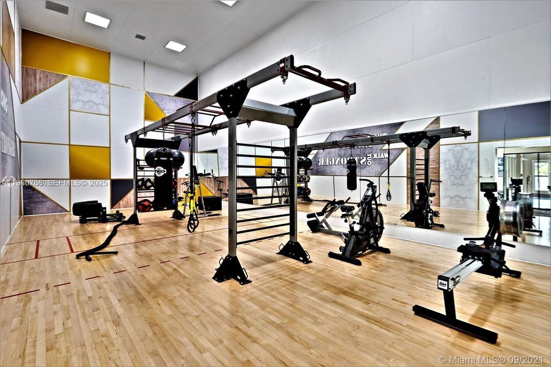 В аренду: $2,295 (2 спален, 2 ванн, 947 Квадратных фут)