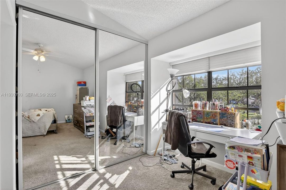 待售: $363,500 (2 贝兹, 2 浴室, 1270 平方英尺)