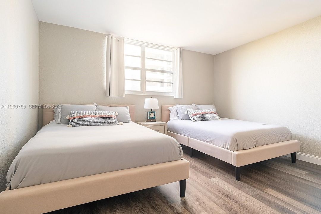 En Venta: $489,000 (2 camas, 2 baños, 1358 Pies cuadrados)