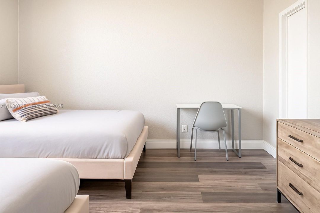 En Venta: $489,000 (2 camas, 2 baños, 1358 Pies cuadrados)