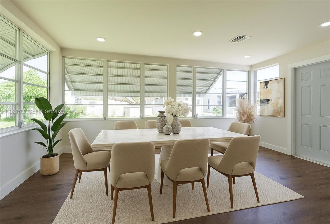 На продажу: $335,900 (2 спален, 1 ванн, 1216 Квадратных фут)