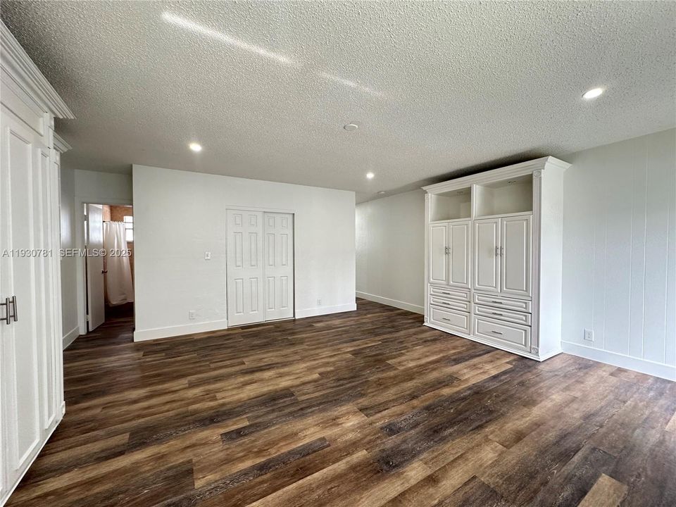 For Rent: $1,525 (0 beds, 1 baths, 0 Square Feet)