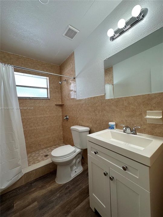 For Rent: $1,525 (0 beds, 1 baths, 0 Square Feet)