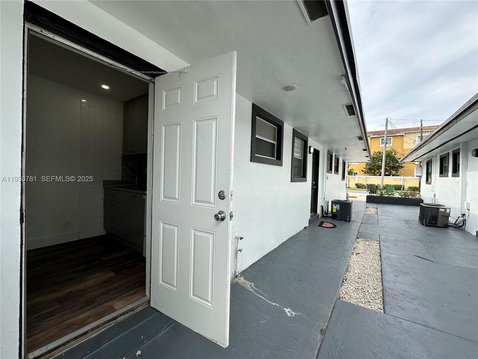 For Rent: $1,525 (0 beds, 1 baths, 0 Square Feet)