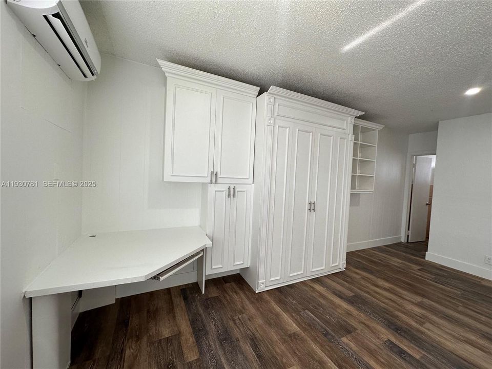 For Rent: $1,525 (0 beds, 1 baths, 0 Square Feet)