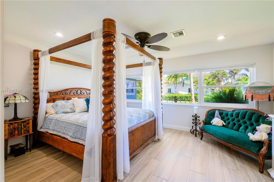 En Venta: $1,749,000 (5 camas, 3 baños, 3600 Pies cuadrados)