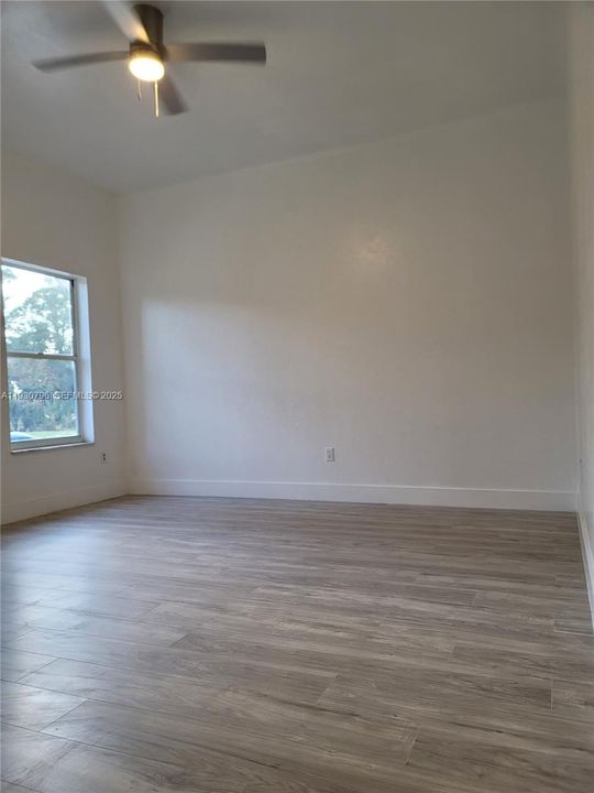 待售: $650,000 (3 贝兹, 2 浴室, 0 平方英尺)