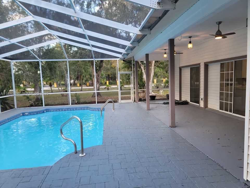 待售: $650,000 (3 贝兹, 2 浴室, 0 平方英尺)