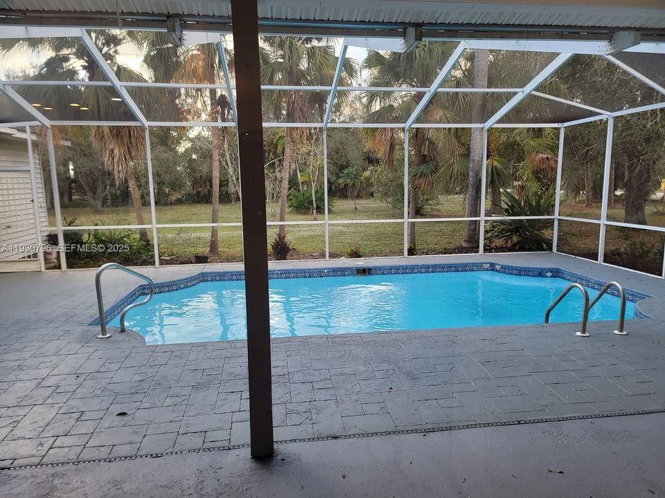 待售: $650,000 (3 贝兹, 2 浴室, 0 平方英尺)