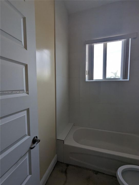 En Renta: $2,200 (3 camas, 2 baños, 3352 Pies cuadrados)