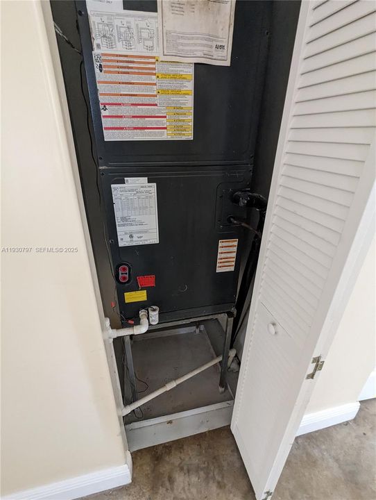 En Renta: $2,200 (3 camas, 2 baños, 3352 Pies cuadrados)