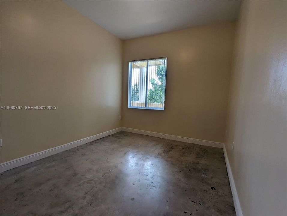 En Renta: $2,200 (3 camas, 2 baños, 3352 Pies cuadrados)