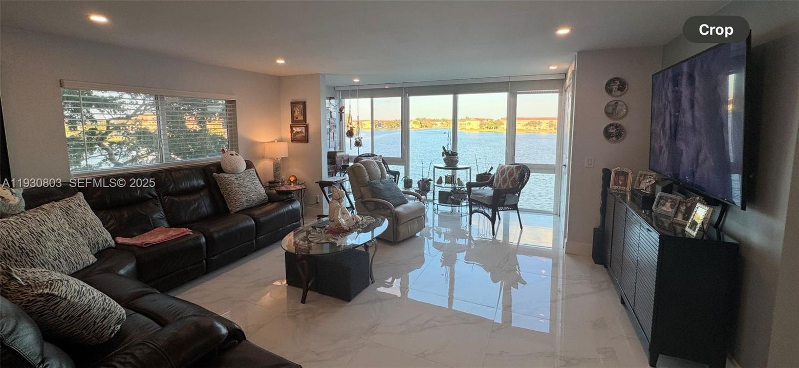 En Venta: $395,000 (2 camas, 2 baños, 1507 Pies cuadrados)