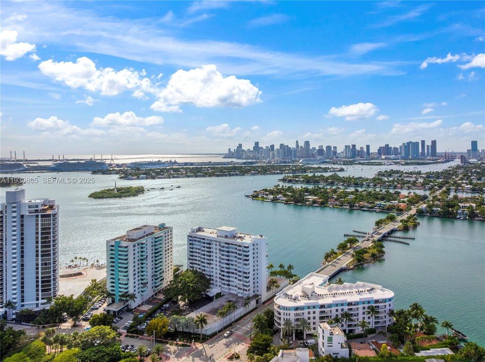 En Renta: $9,900 (2 camas, 2 baños, 1287 Pies cuadrados)