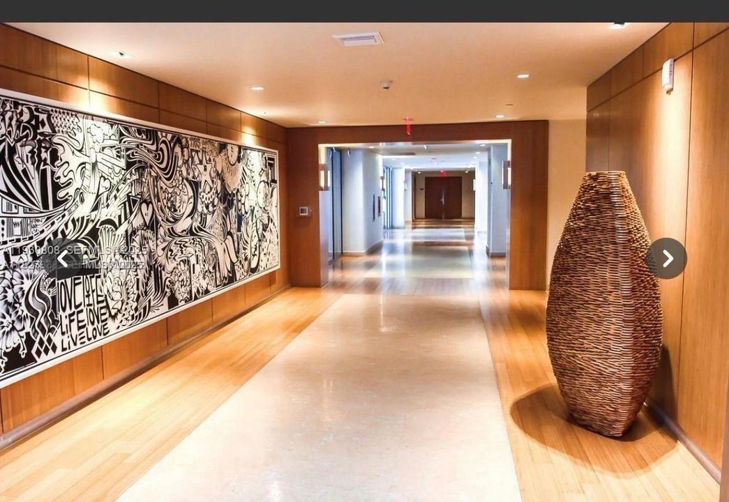 For Rent: $7,300 (1 beds, 2 baths, 938 Square Feet)