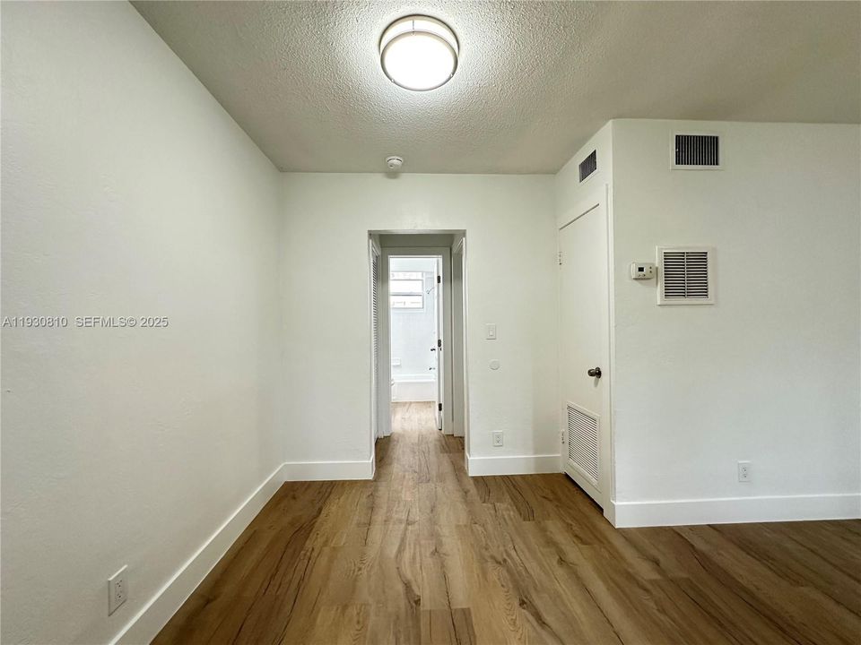 В аренду: $1,695 (1 спален, 1 ванн, 0 Квадратных фут)