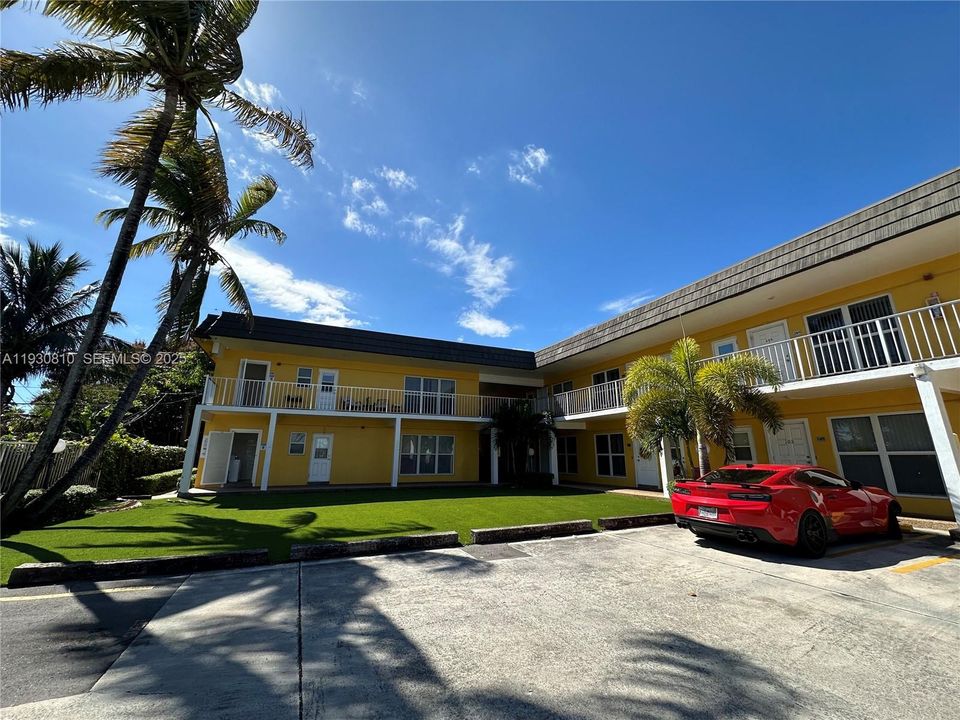 В аренду: $1,695 (1 спален, 1 ванн, 0 Квадратных фут)