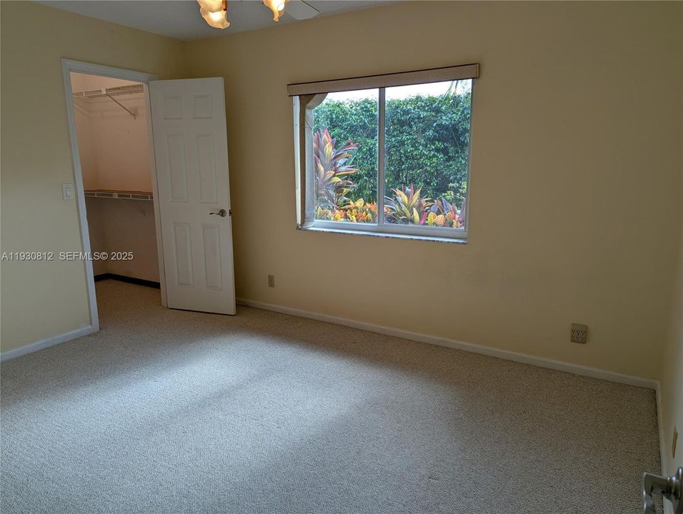 For Sale: $717,000 (4 beds, 3 baths, 2262 Square Feet)