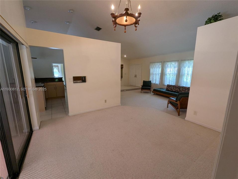 For Sale: $717,000 (4 beds, 3 baths, 2262 Square Feet)