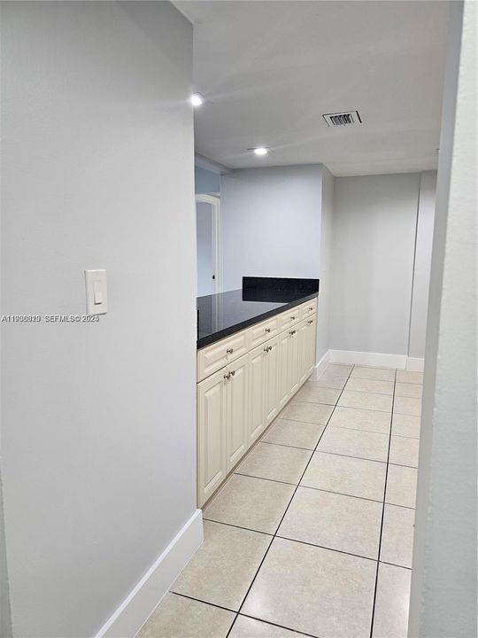 For Rent: $3,200 (3 beds, 2 baths, 1308 Square Feet)