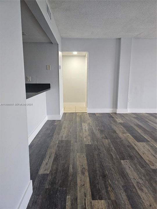 For Rent: $3,200 (3 beds, 2 baths, 1308 Square Feet)