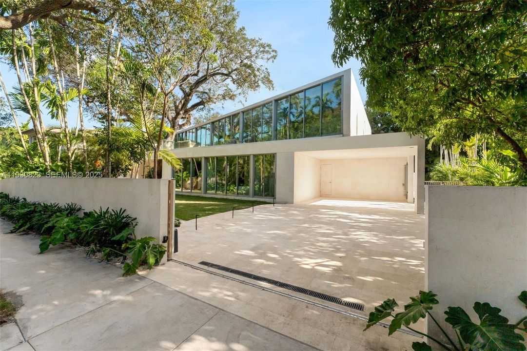 На продажу: $9,950,000 (8 спален, 8 ванн, 0 Квадратных фут)