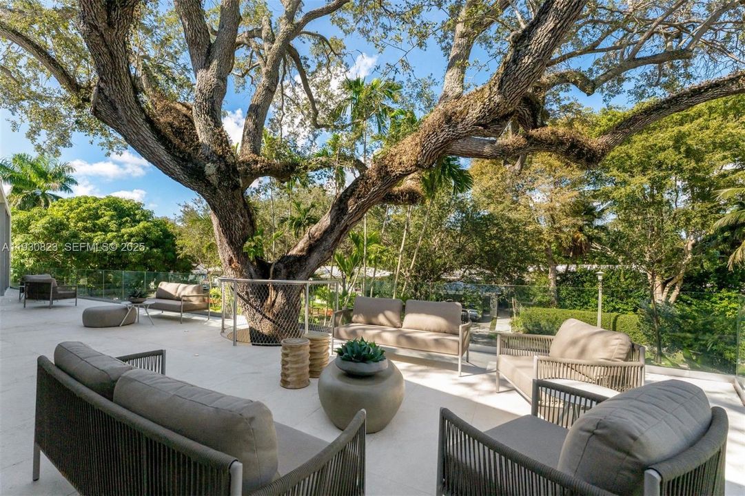 На продажу: $9,950,000 (8 спален, 8 ванн, 0 Квадратных фут)