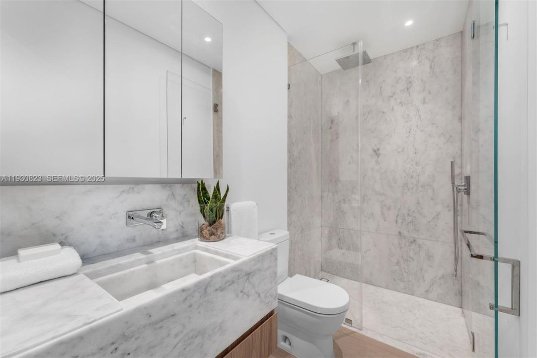 На продажу: $9,950,000 (8 спален, 8 ванн, 0 Квадратных фут)